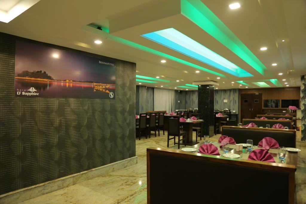 Hotel D' Sapphire Guwahati Buitenkant foto